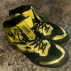 ASICS JB ELITE IV WRESTLING SHOES Men's Size 9.5 Black And Gold new never used